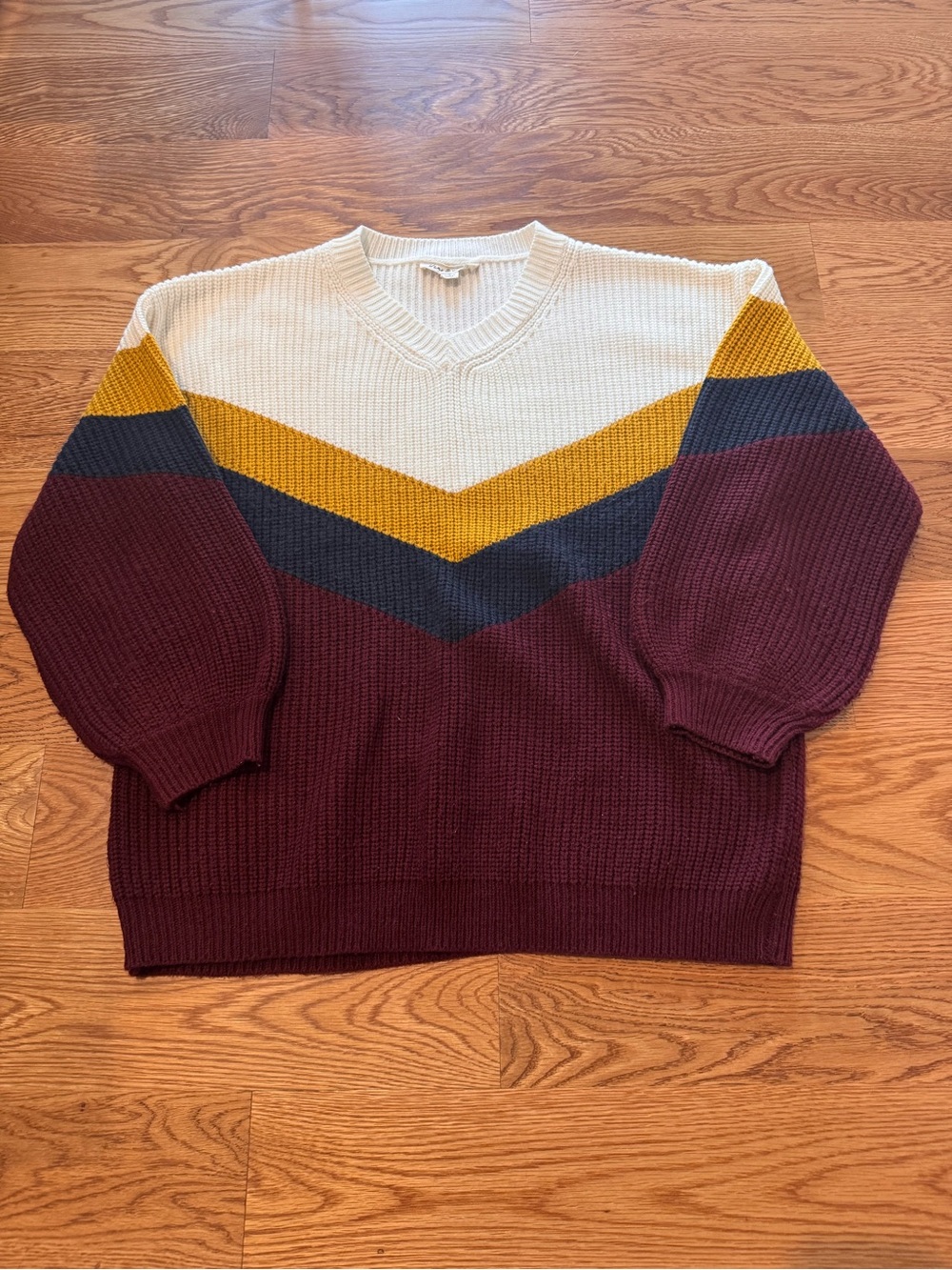 Women's V-Neck Chevron Knit Sweater in Cream, Mustard, Navy & Burgundy